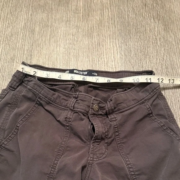 Hollister Junior’s Dark Grey Cargo Pants - Picture 6 of 8